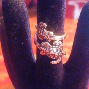 Sterling silver turtle ring
